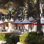 Village Poljana Kamp alanı Mali Lošinj