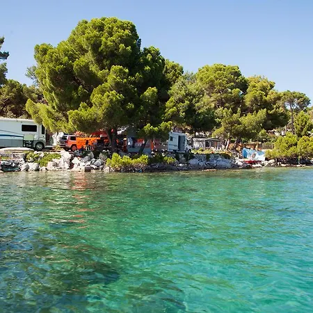 Village Poljana Campsite Mali Losinj