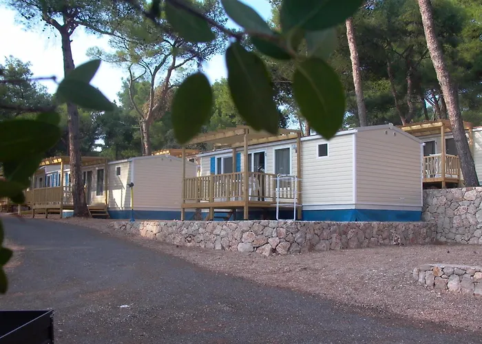 Village Poljana Mali Losinj