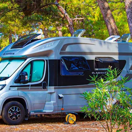 Village Poljana Kemping 3*