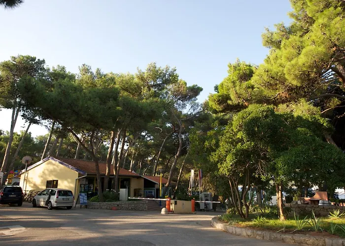 Village Poljana Mali Lošinj