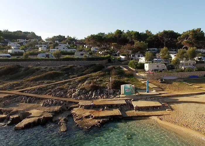 Village Poljana Kamp alanı 3*