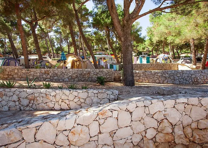 Village Poljana Mali Lošinj
